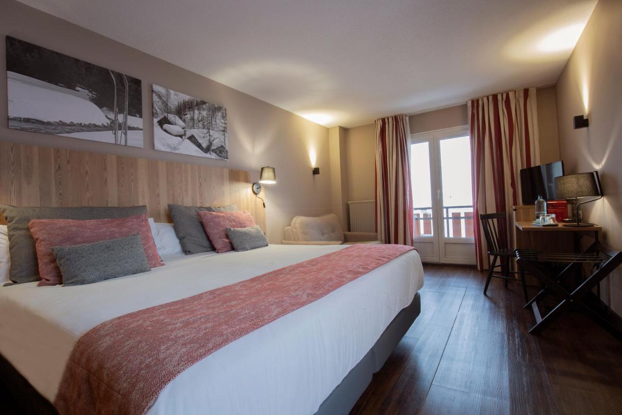 Hotel Grand Pas Pas De La Casa Exteriér fotografie